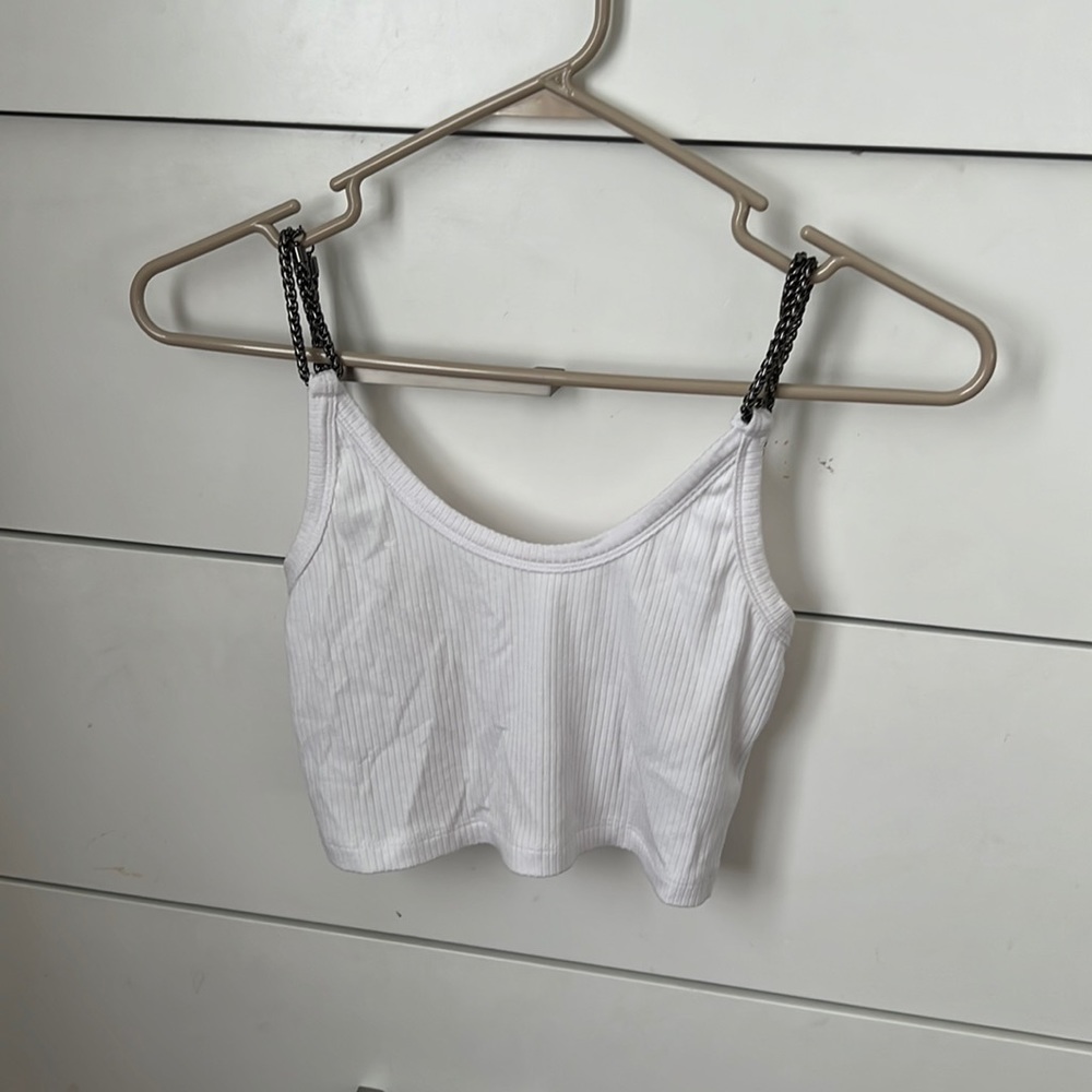Cropped Tank top with chain straps